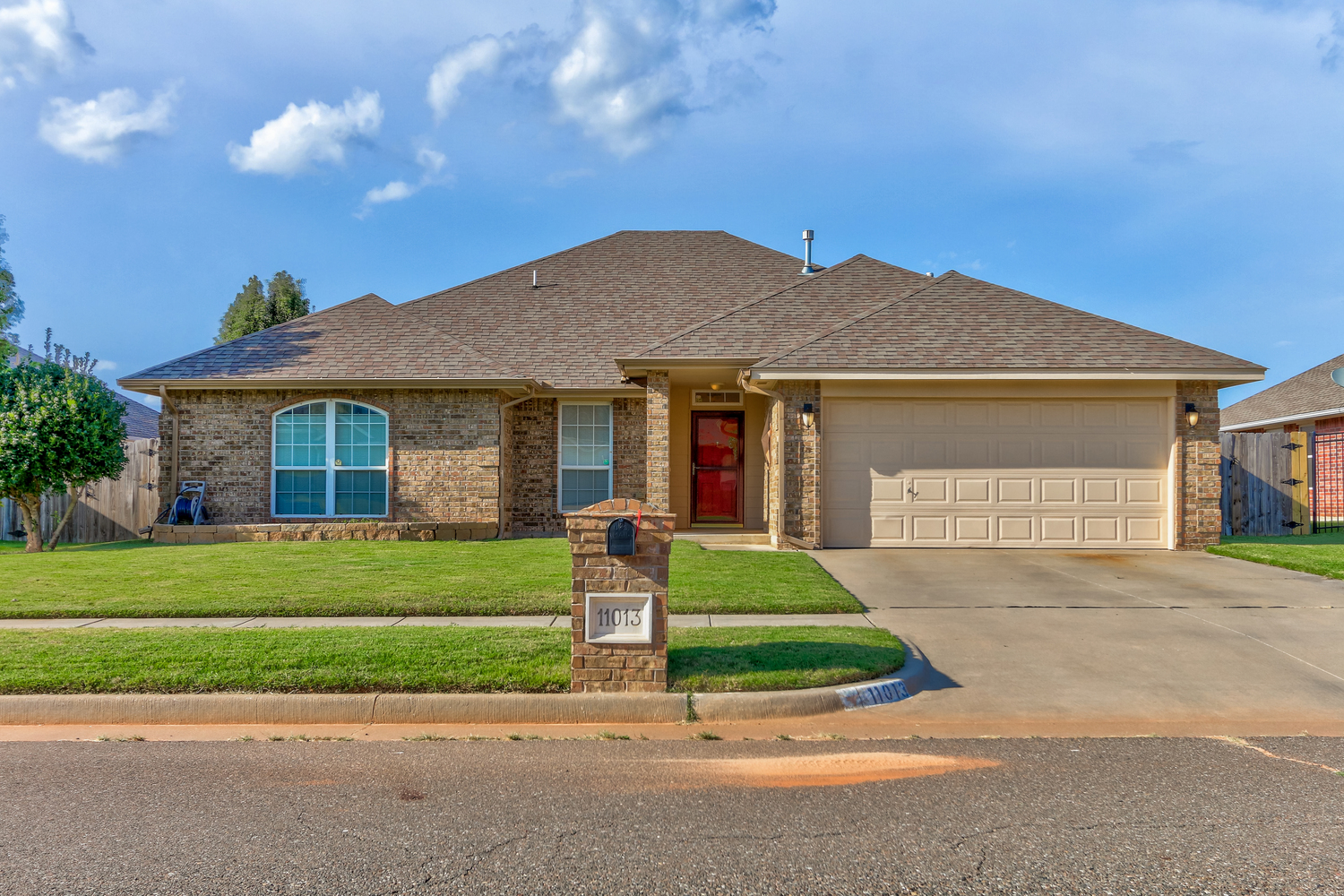 11013 NW 101st St Yukon, OK 73099 Nested Tours